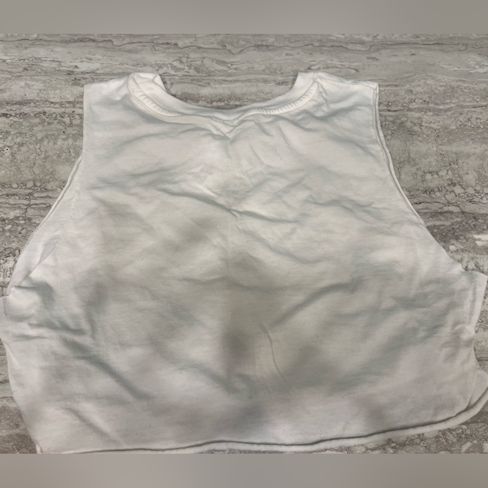 Crop Muscle Tank - Picture 5 of 5